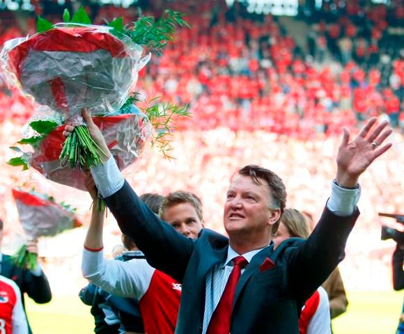 Louis van Gaal letos slavil titul v nizozemské lize s Alkmaarem. | Foto: Reuters