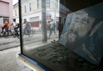 Oslavy kubánského státního svátku začaly dnes ve městě Camagüey, ale kubánský vůdce Fidel Castro se jich podle očekávání neúčastní. | Foto: Reuters