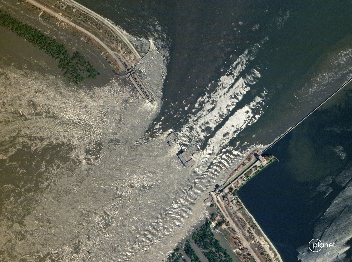 L’effondrement du barrage de Kachovská n’était pas un accident.  Les preuves le suggèrent, a écrit le New York Times