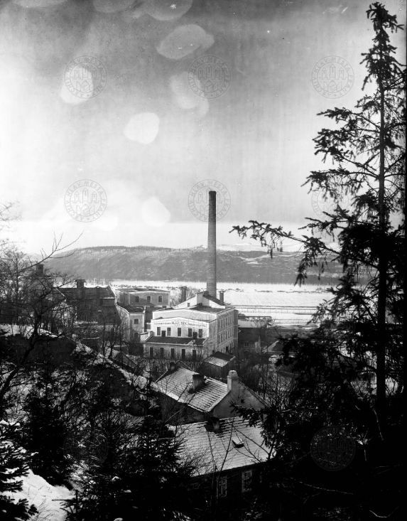 Pohled na Císařský mlýn v Bubenči, kde byla Kubíkova továrna na papír. Rok 1906 | Foto: Aktuálně.cz / Archiv hlavního města Prahy, Sbírka fotografií, Signatura snímku, VIII 385