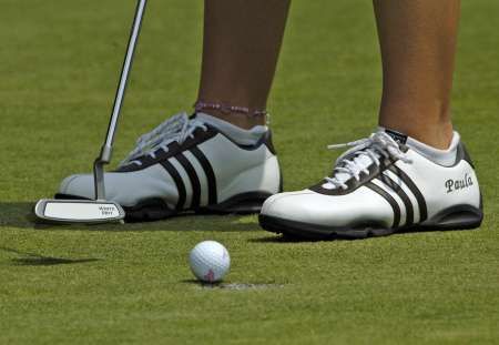 Americká golfistka Paula Creamerová na ženském Masters ve francouzském Evianu. | Foto: Reuters