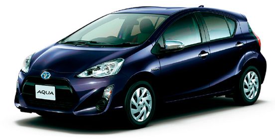 46. Japonci nejčastěji kupují Toyotu Aqua. Jde o hybrid na bázi modelu Yaris Hybrid, který se na rozdíl od modelu Aqua prodává v Evropě. Techniku částečně sdílí také s modelem Prius. | Foto: Výrobci