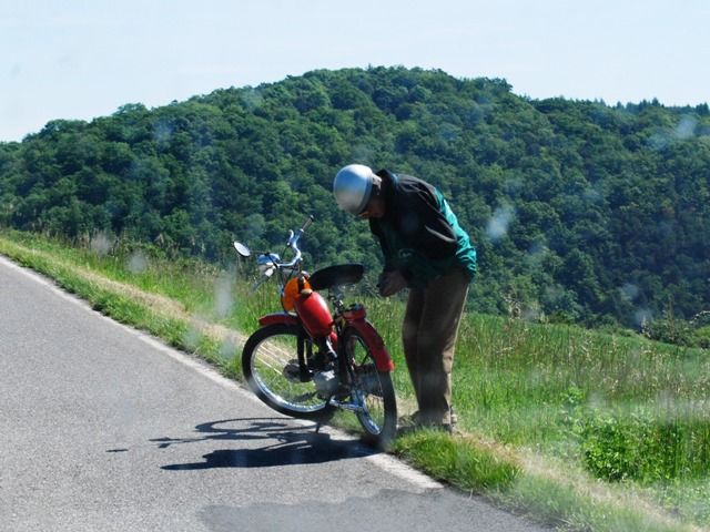 A tak se muselo opravovat | Foto: Radek Pecák