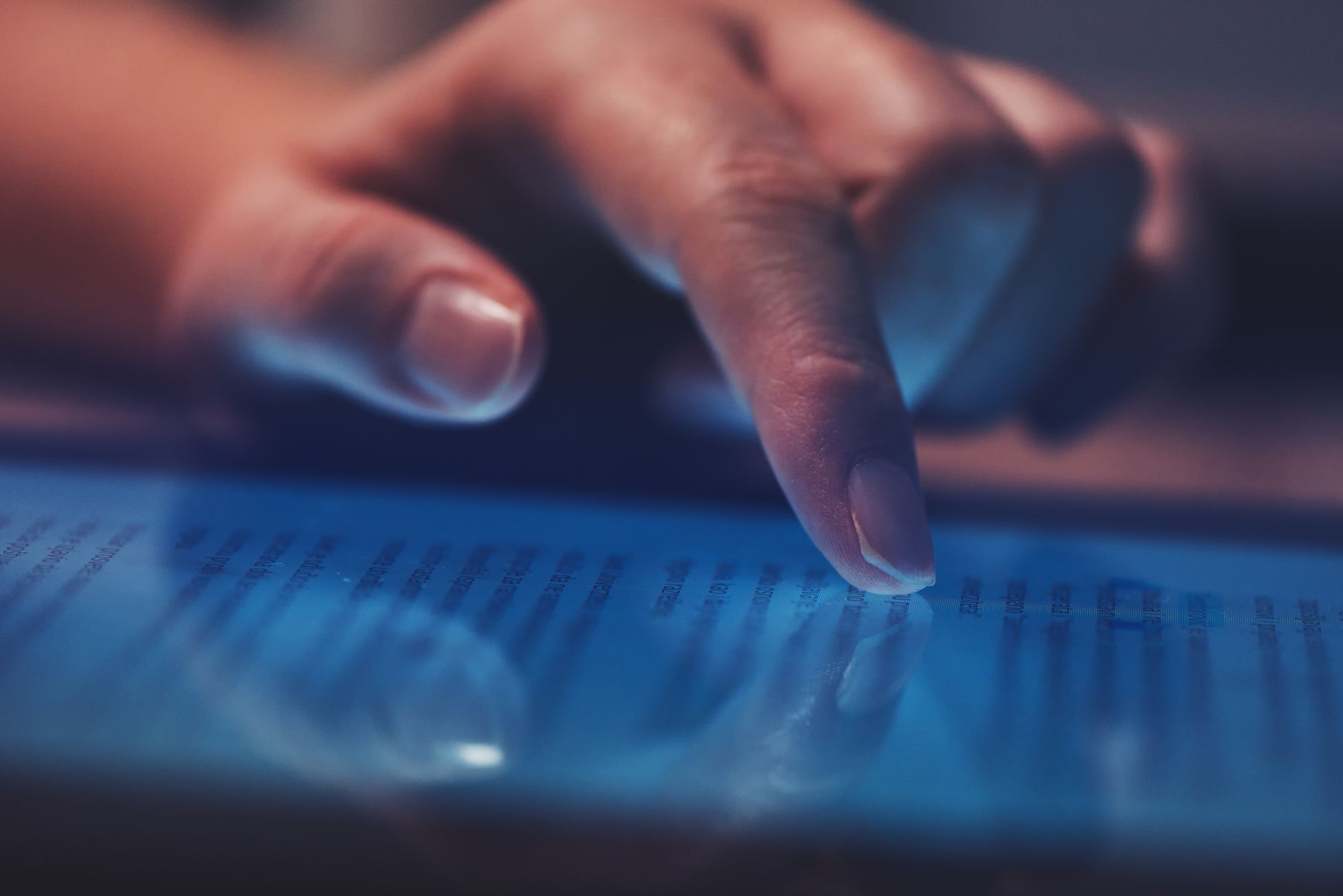 Stále více Čechů věří, že se s dezinformacemi nesetkávají. Obavy z nich klesají
