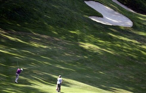 Cena: 181 tisíc USD Golf je poměrně drahý sport, obzvlášť pokud se rozhodnete začít trénovat s nejdražší holí na světě - holí Andrew Dickonse z roku 18. století. | Foto: Sport