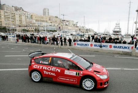 Sébastien Loeb vyhrál suverénním způsobem popáté Rallye Monte Carlo. | Foto: Reuters