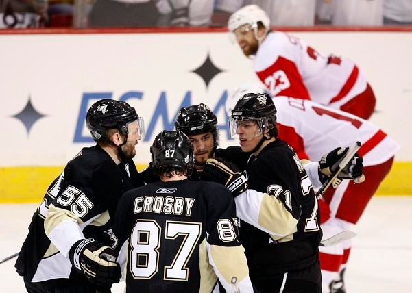 Pittsburgh slaví jeden ze čtyř gólů | Foto: Reuters