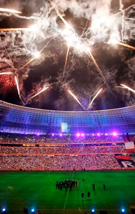 Slavnostní Otevření Donbas Arény v Doněcku, kde se má hrát Euro 2012 | Foto: Reuters