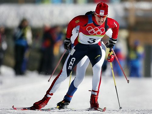 Kateřina Neumannová na trati olympijského skiatlonu. | Foto: Reuters