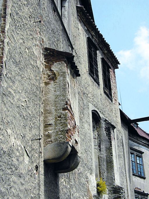 Český Krumlov , západní část jižního průčelí Horního hradu před restaurováním. | Foto: Václav Girsa