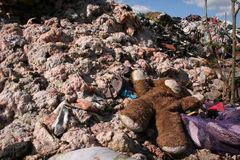 Britové poslali do Brazílie 1400 tun nelegálního odpadu