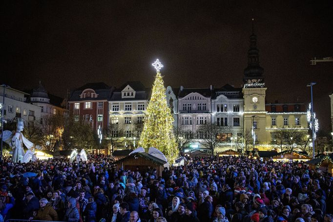 Vánoční stromky, česká města, 2022