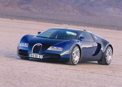 Koncept EB 18/4 Veyron už měl k tvarům sériového auta relativně blízko.