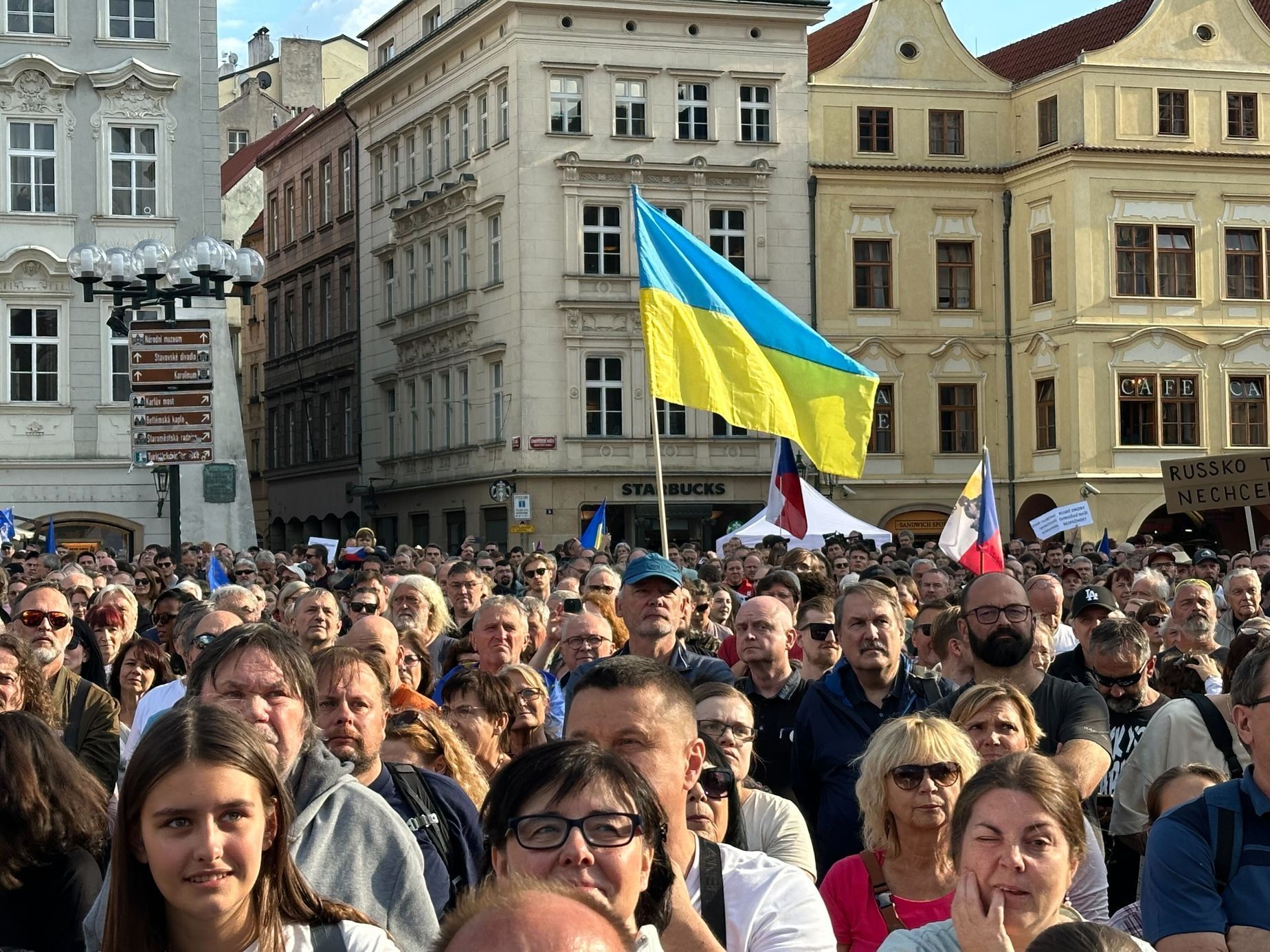 Demonstrace Milion chvilek Staroměstské náměstí