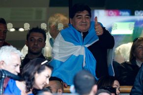 Maradona fandil Argentině jak o život, ale uspěli Wallabies