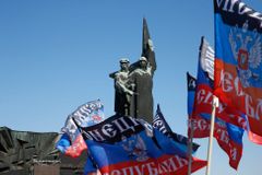 V ruském Rostově odhalili památník Rusům bojujícím v Donbasu