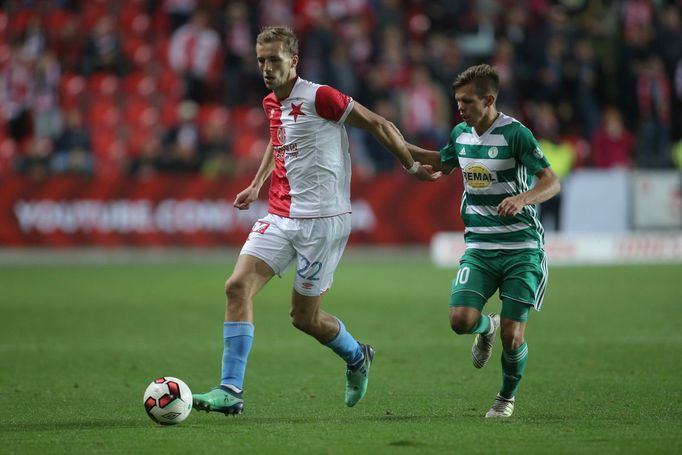 Tomáš Souček a Jakub Nečas (10) v ligovém zápase Slavia - Bohemians 1905