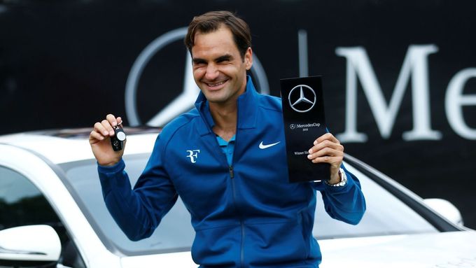 tenis, Roger Federer po vítězství na turnaji ve Stuttgartu