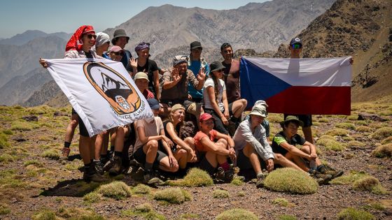 Vrcholky Maroka i bublanina pro Berbery. Učitel vzal studenty z gymnázia na expedici