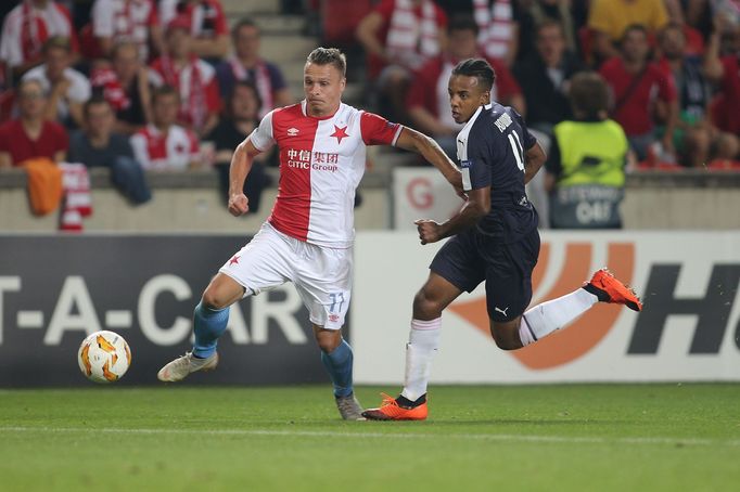 EL: Slavia vs. Bourdeaux: Stanislav Tecl, Jules Kounde