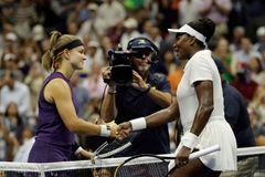 Muchová obrat ve třetím setu nepřipustila. Legendární Venus vyřadila v prvním kole