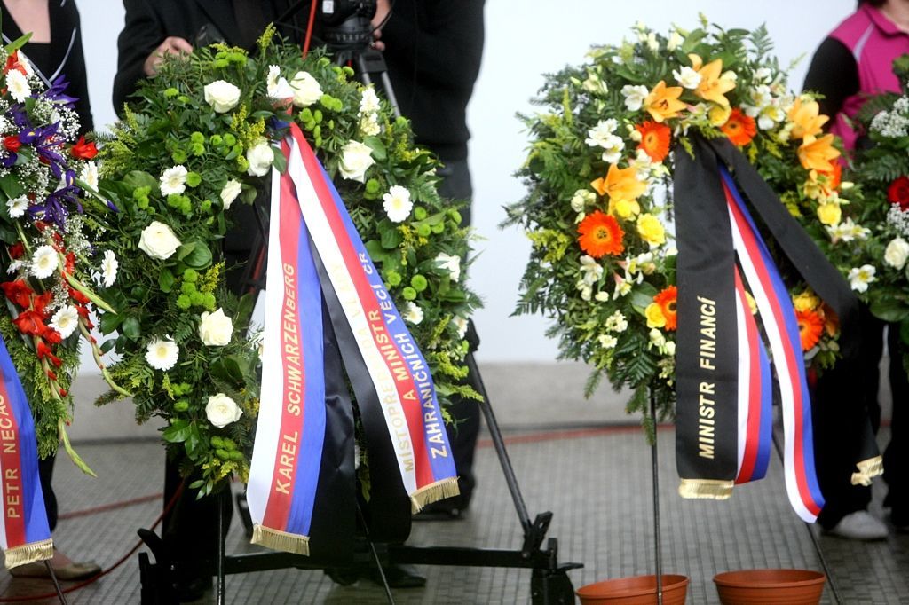 Pohřeb Valtra Komárka