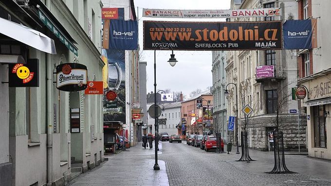 Bezpečnostní složky v Ostravě se chystají na velké manévry kvůli bezpečí hokejového MS. Hlídat budou bezprostřední okolí arény i proslulou ulici Stodolní.