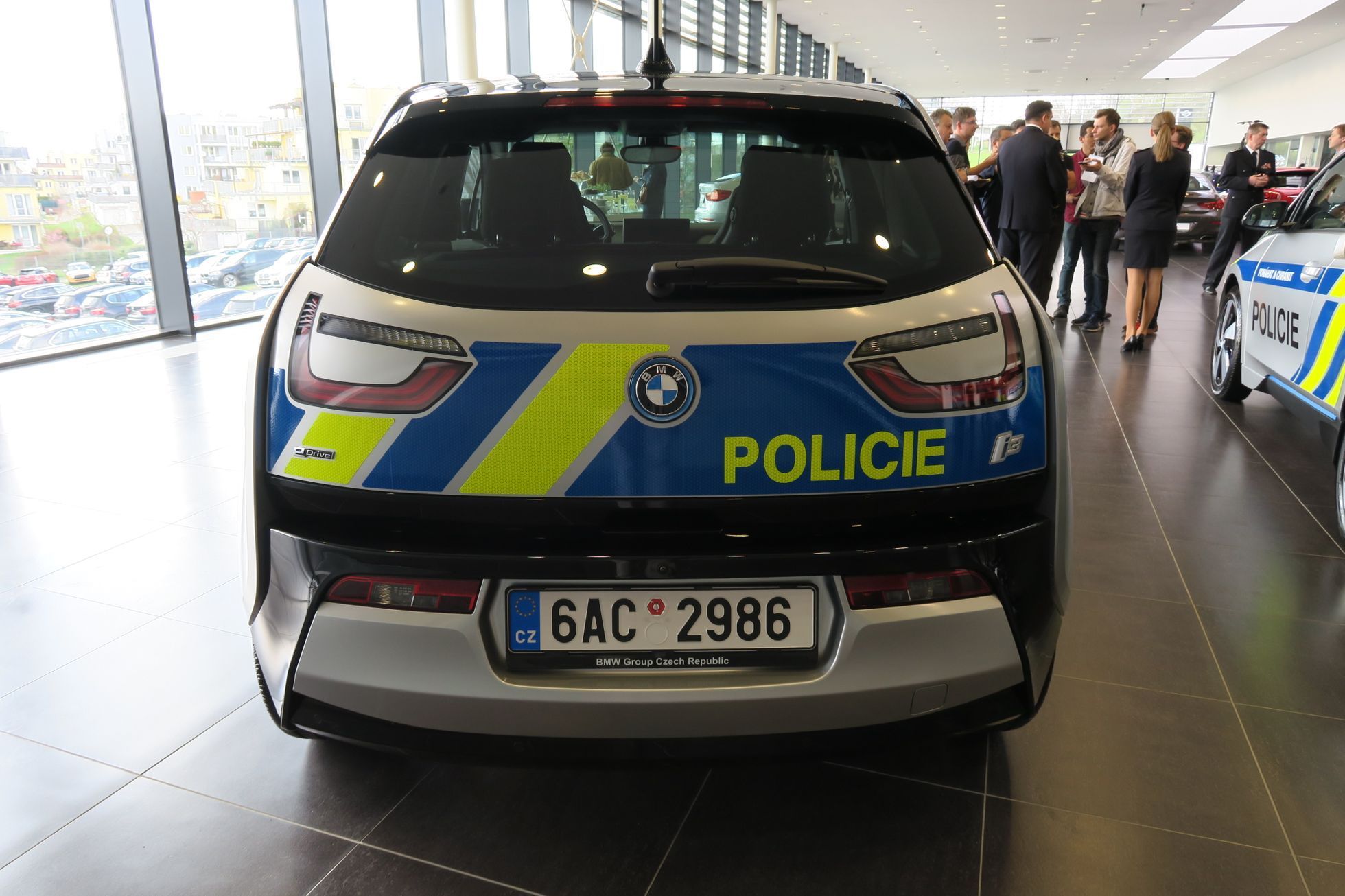 BMW i3 pro policii