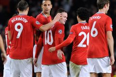 Manchesteru United pomohla k výhře sporná penalta