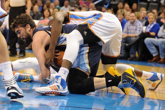 NBA, Oklahoma City - Memphis Grizzlies: Serge Ibaka (9) - Marc Gasol (33)