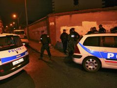 Policejní zátah proti černému střelci v Toulouse.
