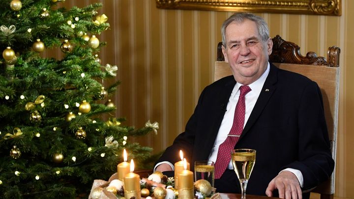 Miloš Zeman zkritizoval pomalé soudy, varoval před "ekologickým skanzenem"