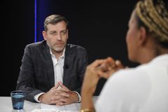 "Tady něco nehraje." Spisy odhalují šílené praktiky komunistické policie