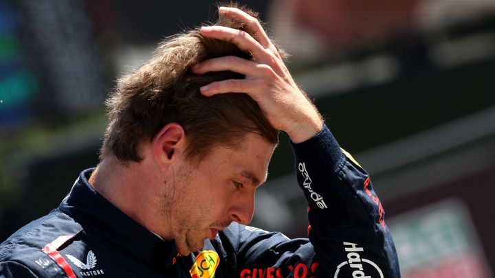 Mladému "idiotovi" odpustil. Formule 1 byla Verstappenovi po havárii úplně ukradená; Zdroj foto: Reuters