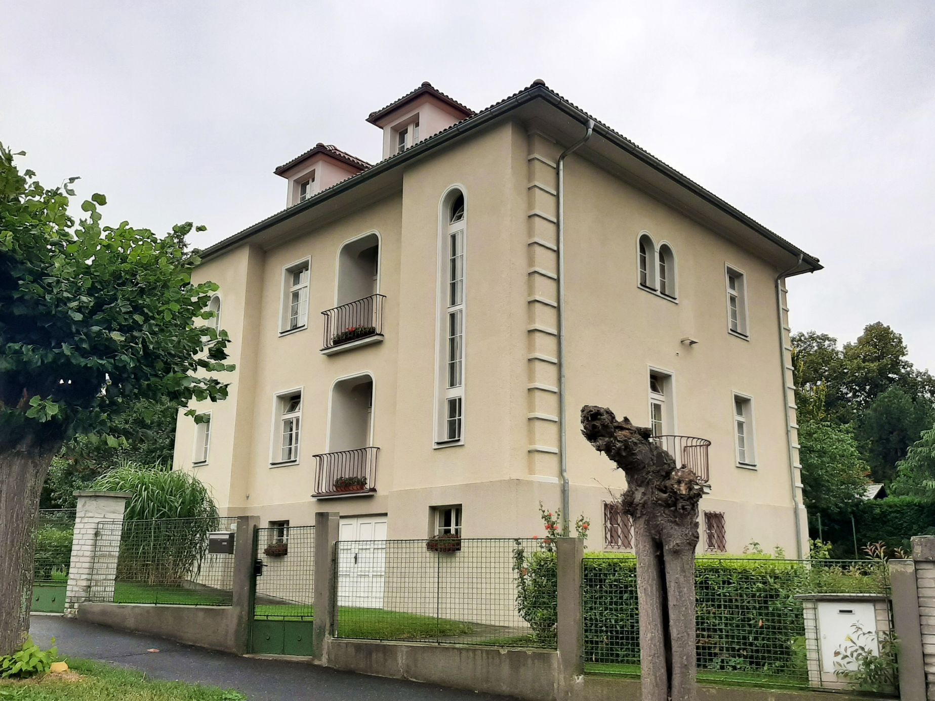 Sušice, vilová čtvrť, vycházka po vilách