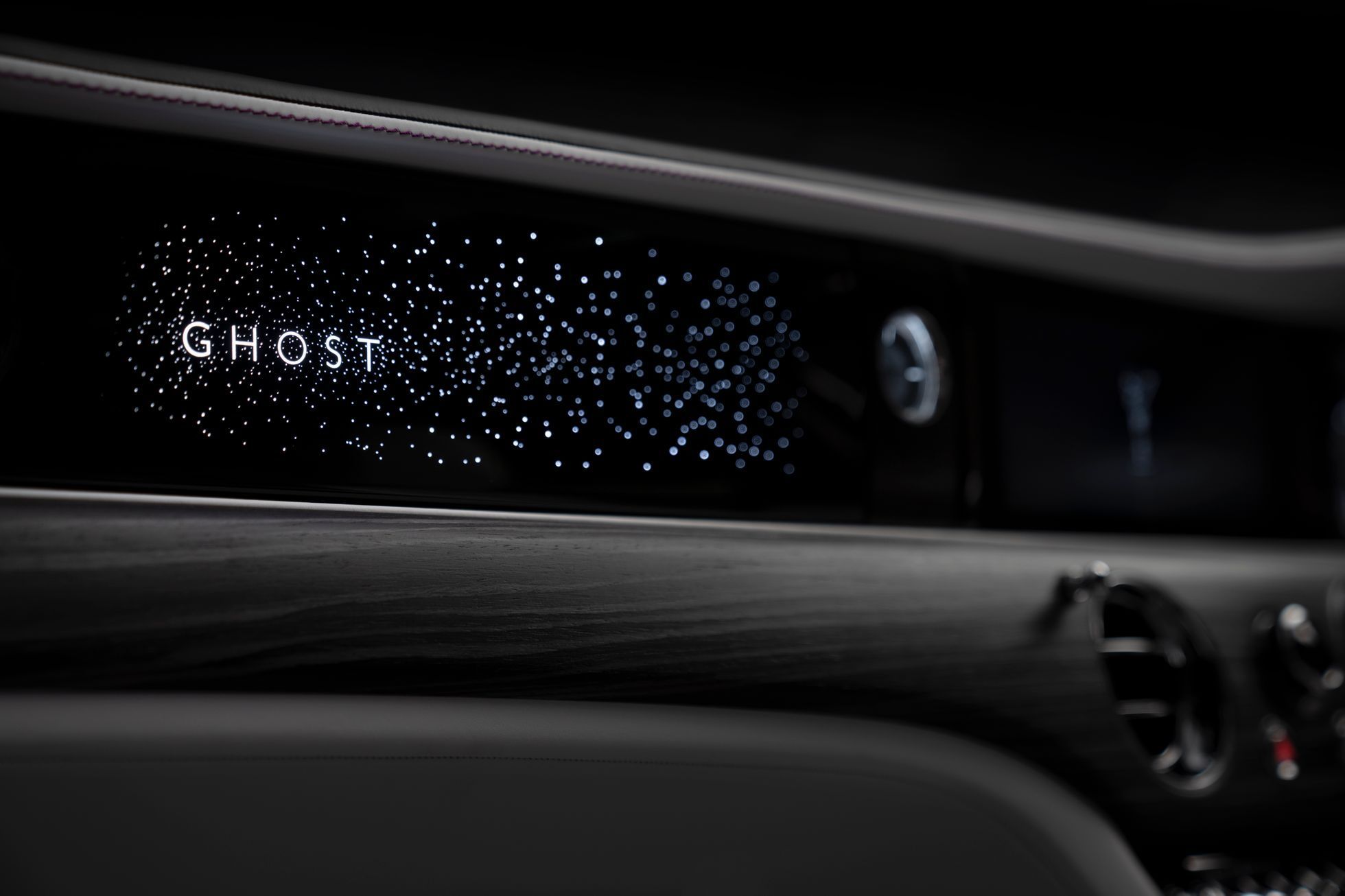 Rolls-Royce Ghost Illuminated Fascia