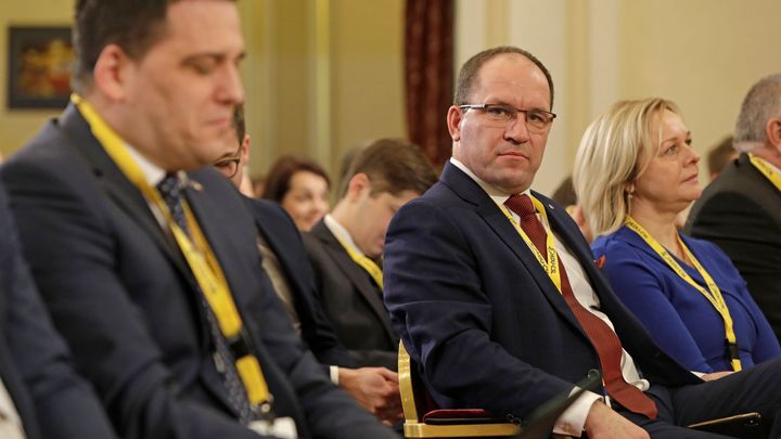 Otec ministr, syn ministr. Lidovec Výborný není prvním, jehož předci seděli ve vládě