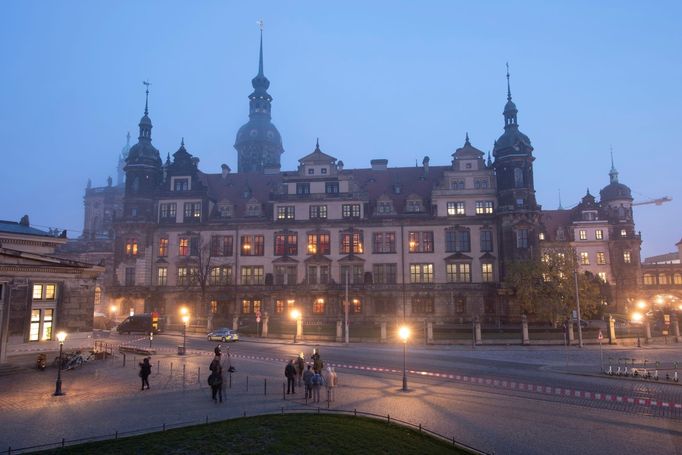 Palác, ve kterém se nachází klenotnice Grünes Gewölbe