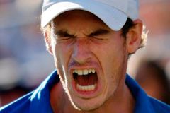 Murray v Šanghaji zničil Federera a má další titul