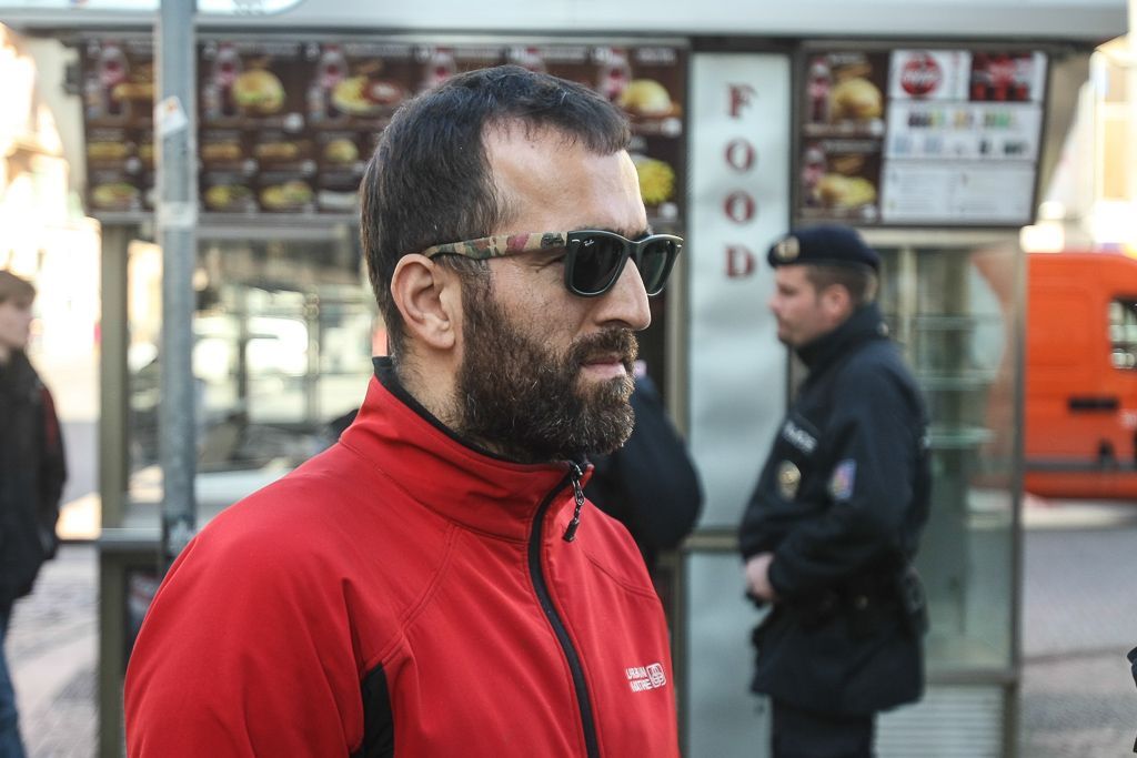 Performance Khaleda Jarrara