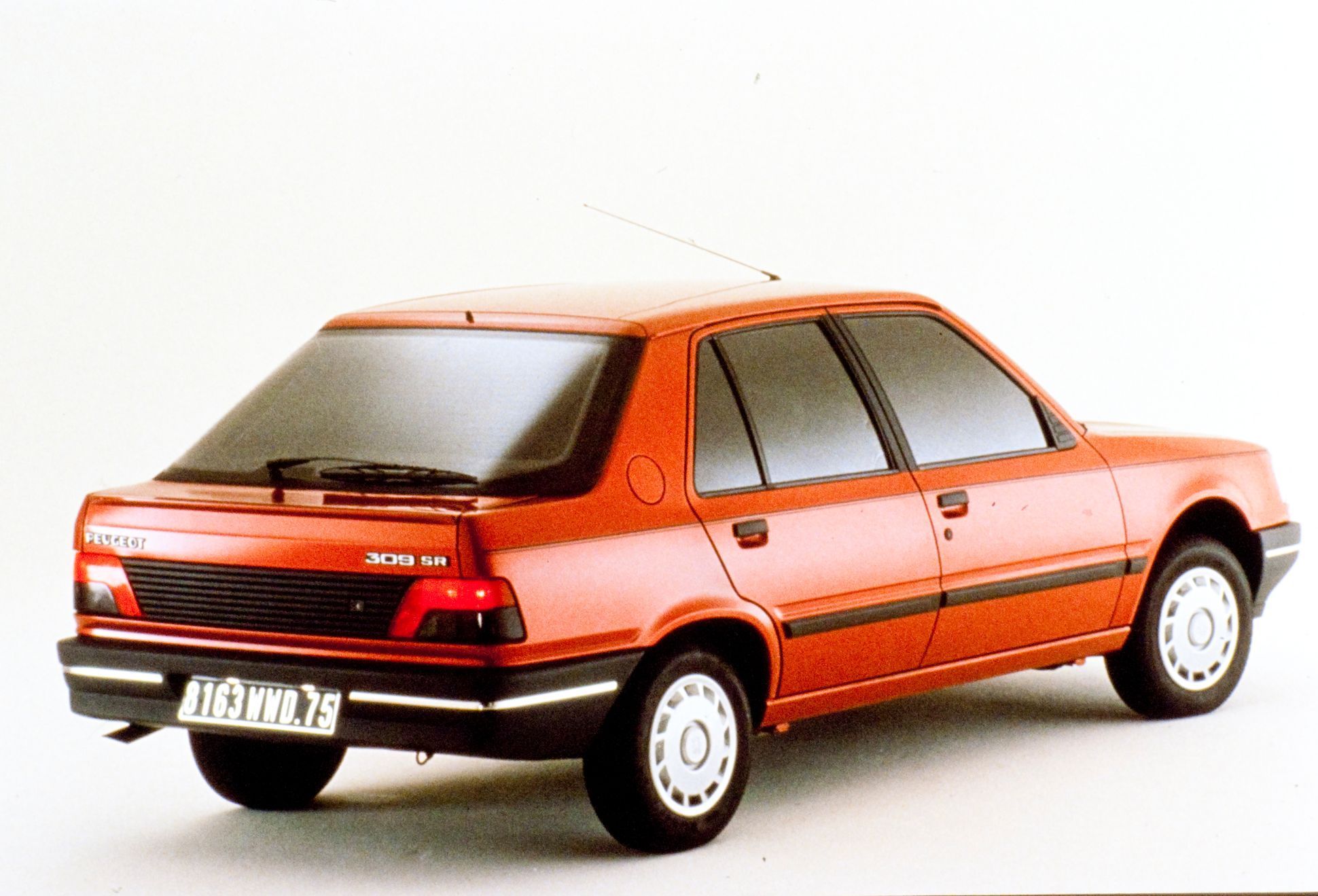 Peugeot 309