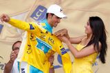 Alberto Contador svůj žlutý trikot drží nadále