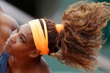 Podobně je na tom Serena Williamsová, která má vlastní řadu sportovního oblečení a také umělých nehtů,...
