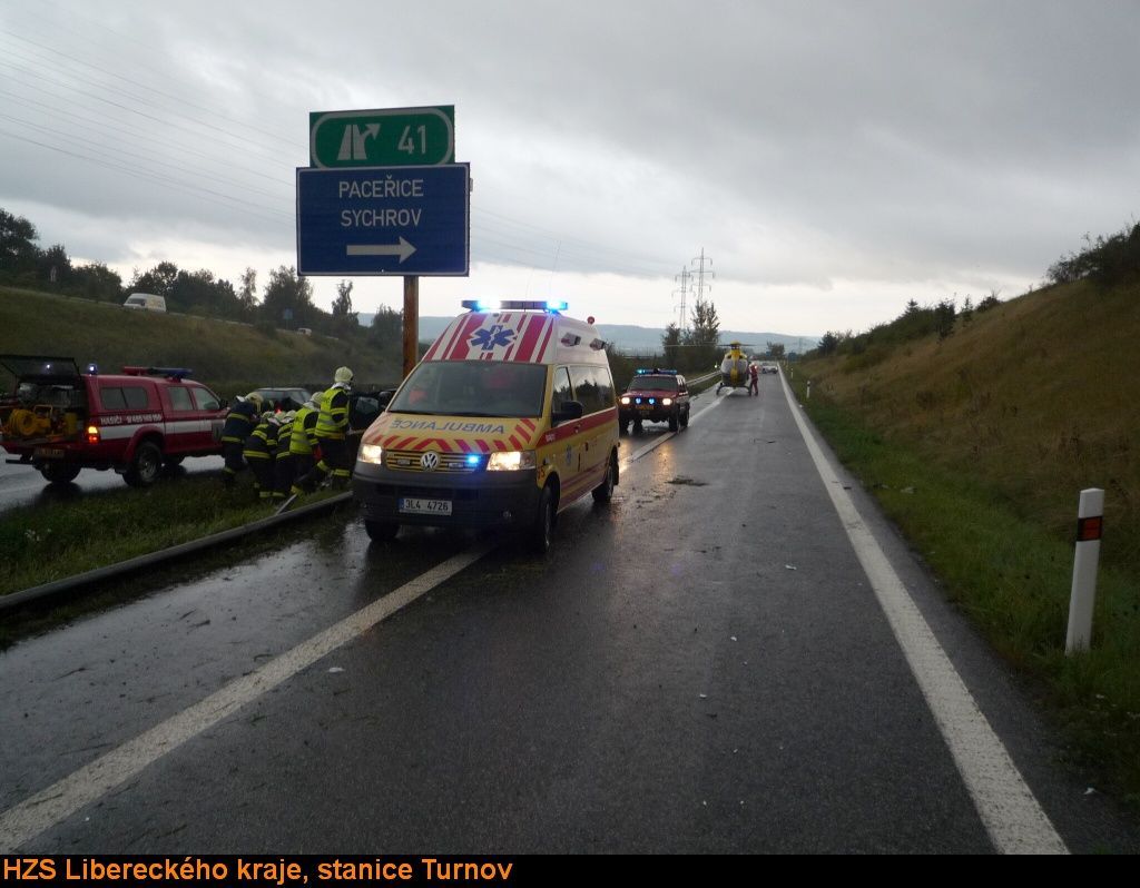 Nehoda Peugeotu 306 u Turnova