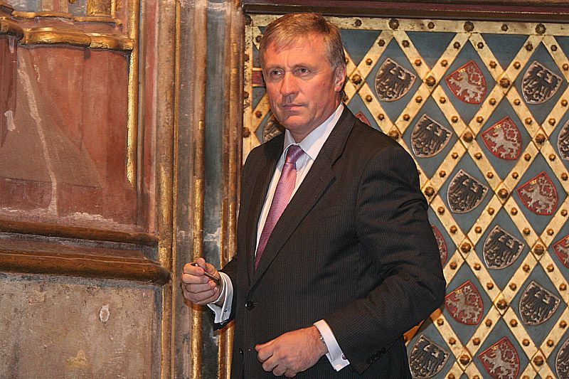 Korunovační klenoty zpátky v komoře