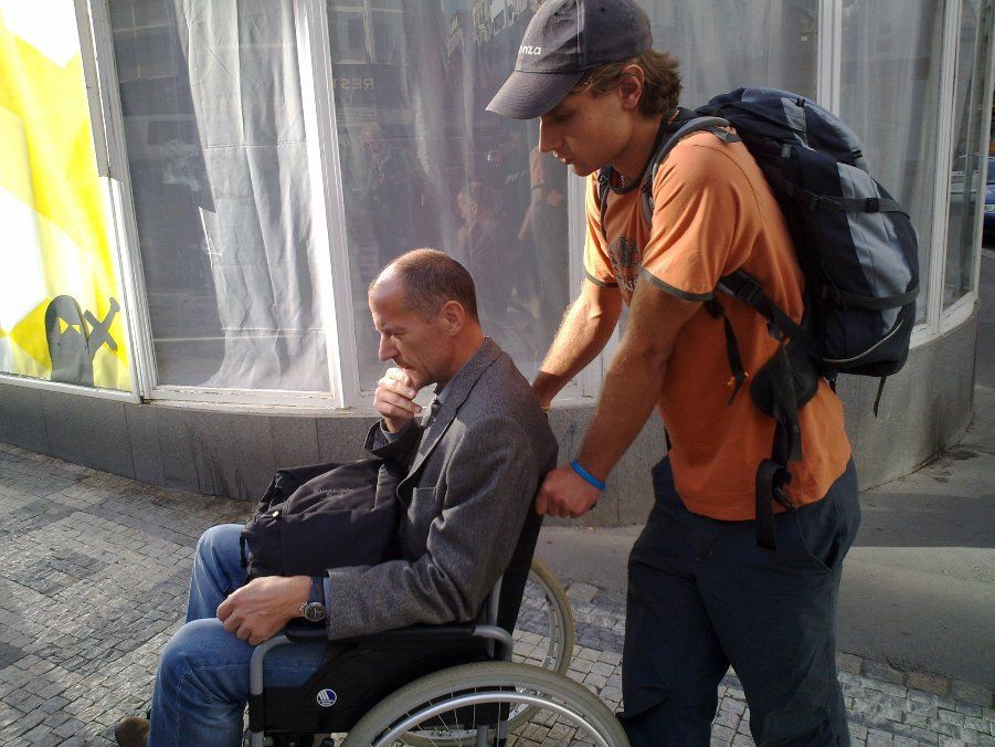 Zdeněk Tůma na invalidním vozíku