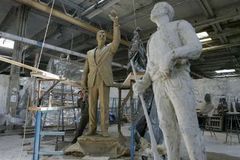 V centru Prištiny vyroste socha spasitele Clintona