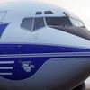 Boeing v retro kabátě
