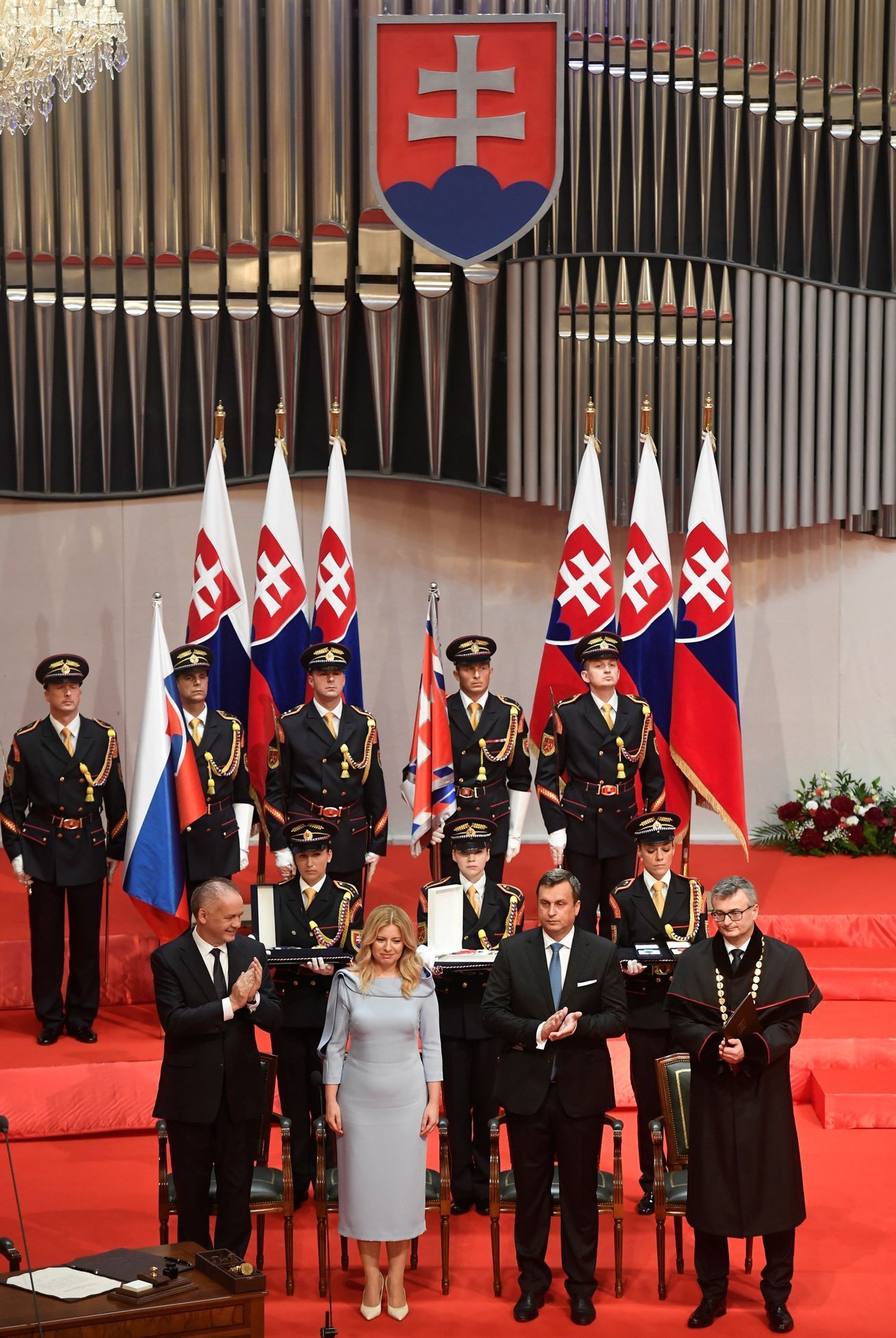 Nová slovenská prezidentka Zuzana Čaputová se ujala úřadu, 15. 6. 2019