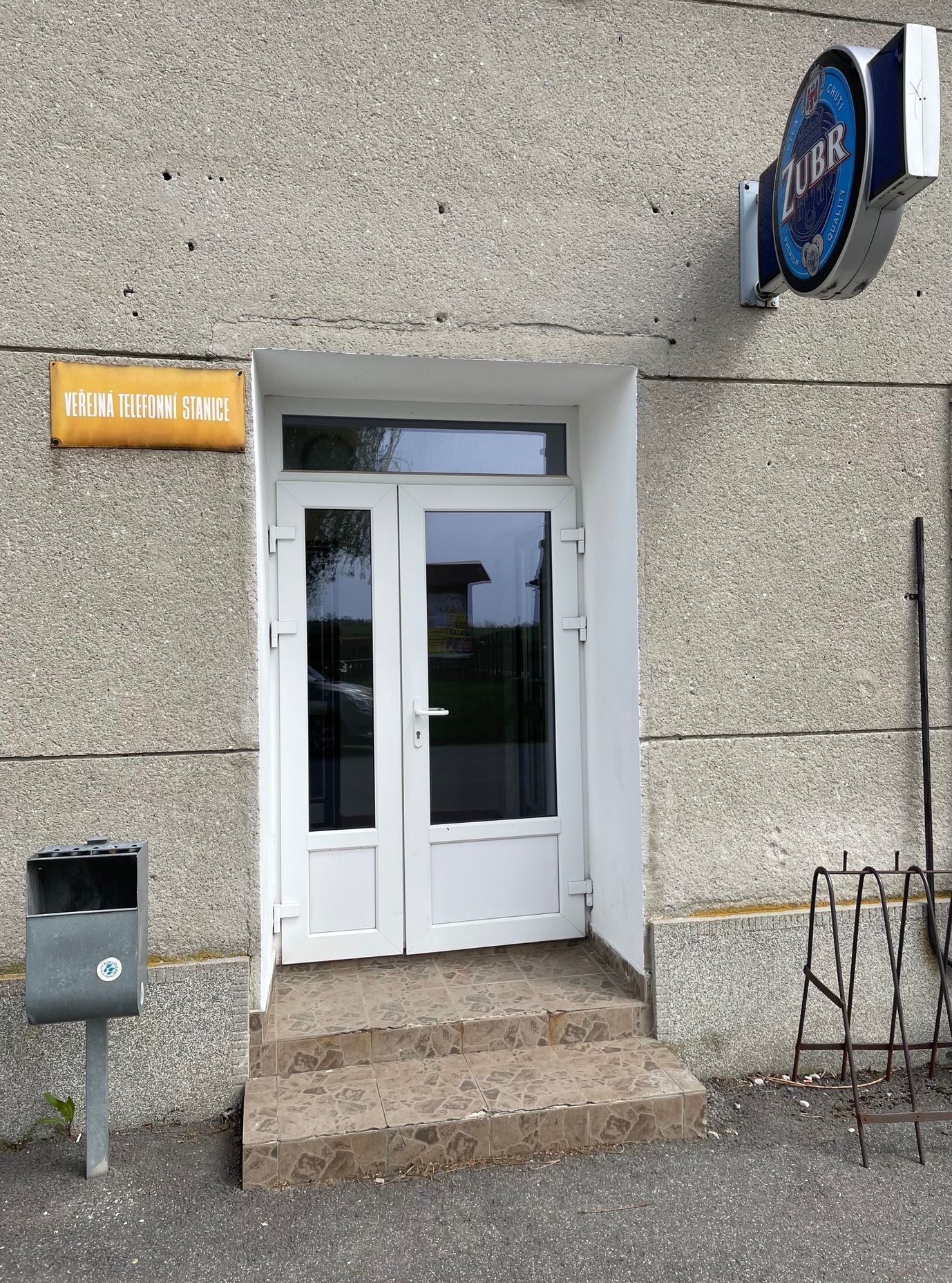 Obec Zákřov na okraji Hané, kde došlo na konci druhé světové války k masakru (17. 4. 2025)